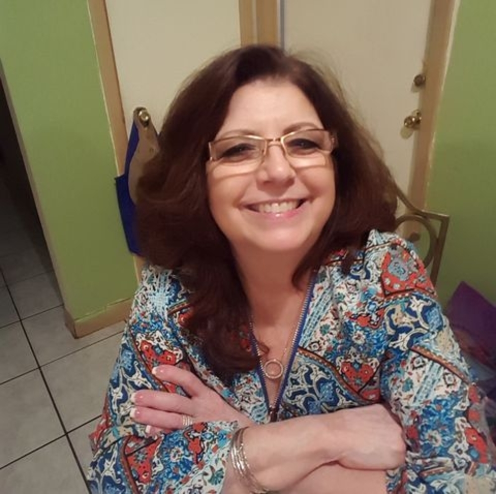 Meet your Posher, Emma